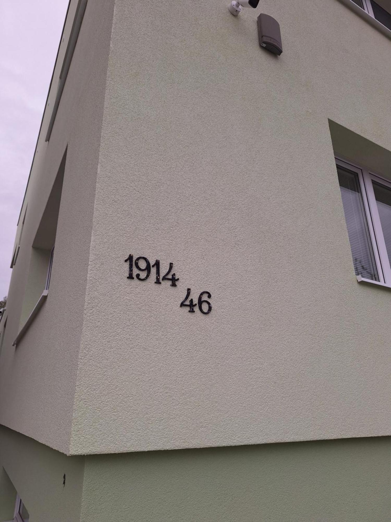 Apartmanovy Dom Stummerova Topoľčany Eksteriør bilde